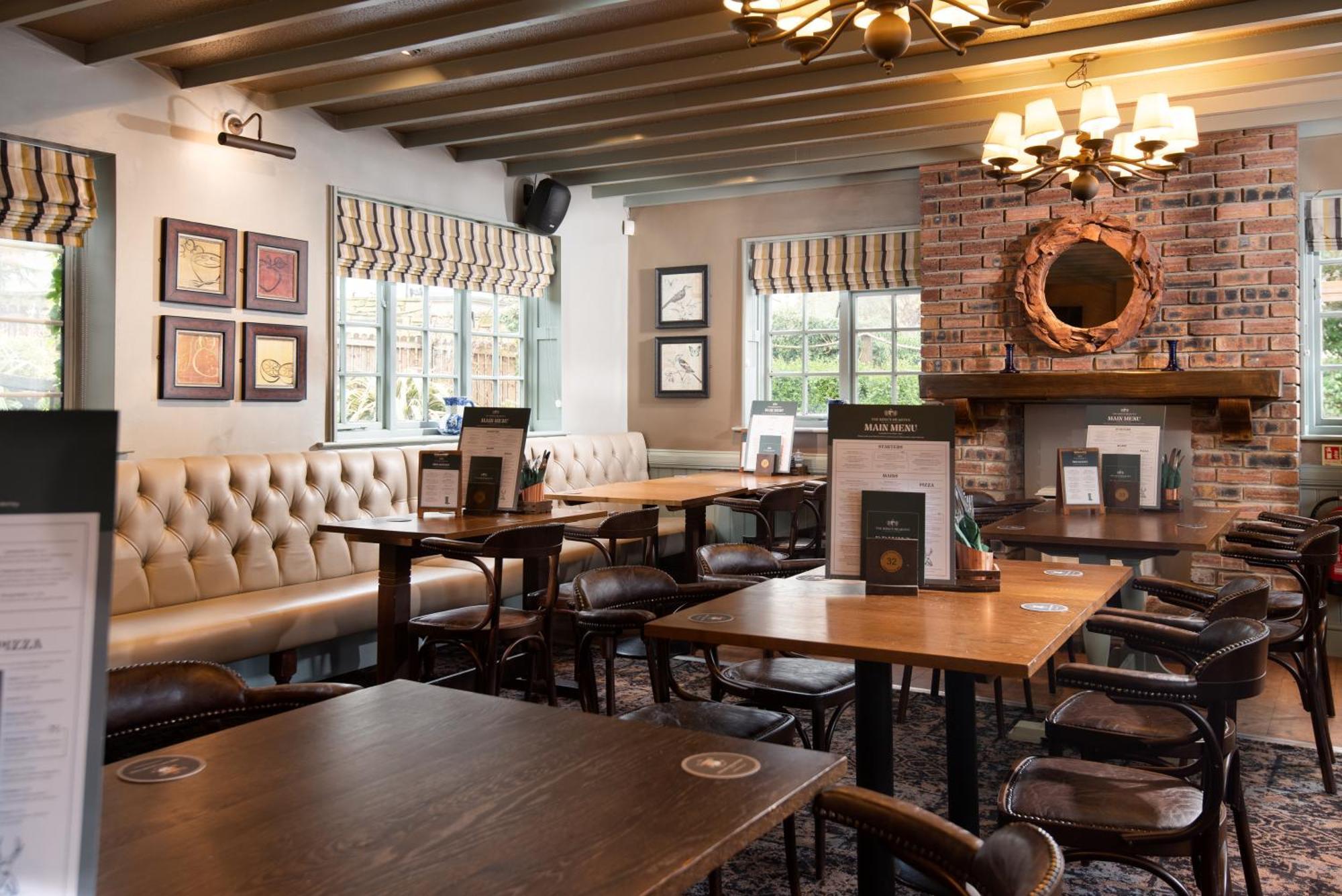 The King'S Head Inn - The Inn Collection Group เกรทเอย์ตัน ภายนอก รูปภาพ