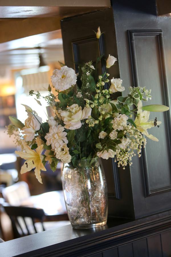 The King'S Head Inn - The Inn Collection Group เกรทเอย์ตัน ภายนอก รูปภาพ