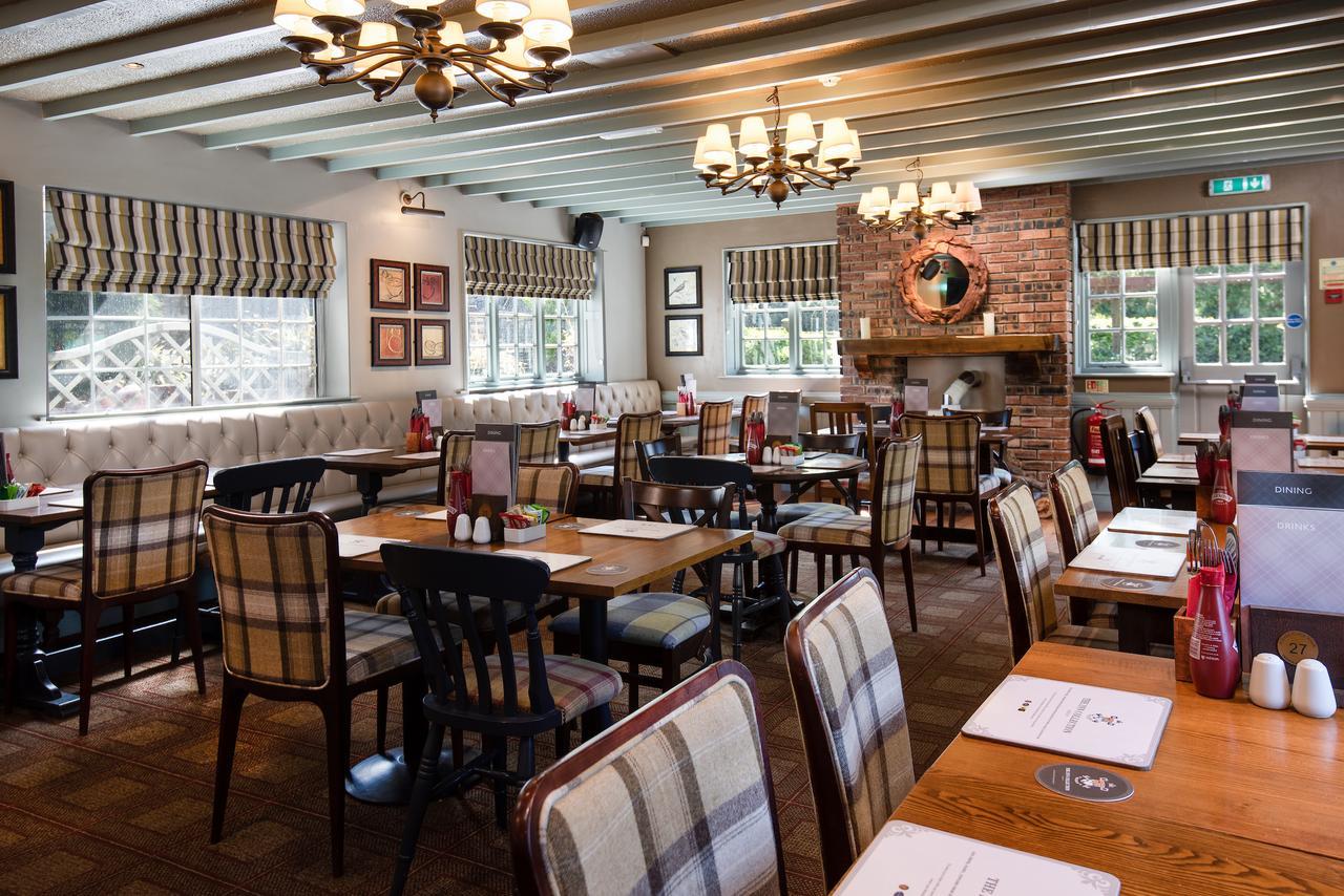 The King'S Head Inn - The Inn Collection Group เกรทเอย์ตัน ภายนอก รูปภาพ